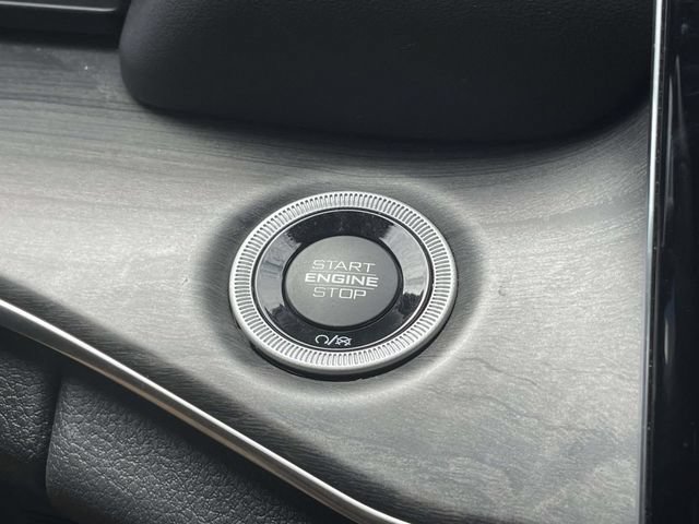 Used 2023 Jeep Grand Cherokee Overland AWD/4WD image 33
