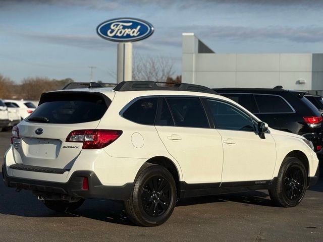 Used 2019 Subaru Outback 2.5i Premium image 38