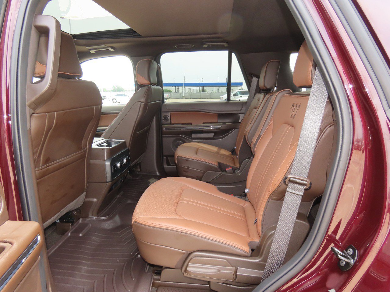 Certified 2024 Ford Expedition King Ranch RWD image 19