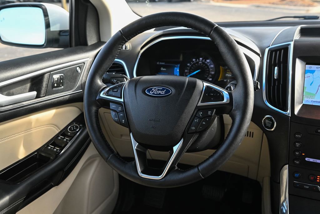 Certified 2020 Ford Edge Titanium w/ Equipment Group 301A image 35