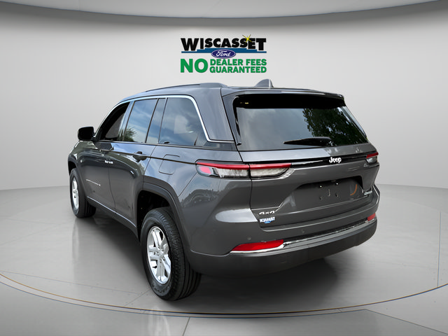 Used 2025 Jeep Grand Cherokee Laredo w/ Luxury Tech Group I AWD/4WD image 25