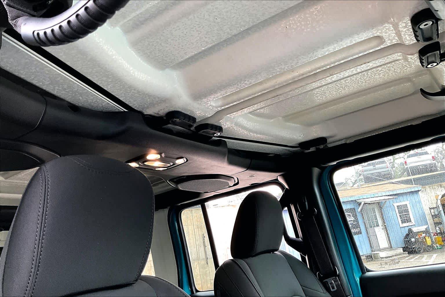 Used 2020 Jeep Wrangler Unlimited Sport S AWD/4WD image 14