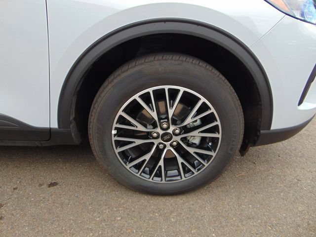 Certified 2026 Ford Escape SE FWD image 27