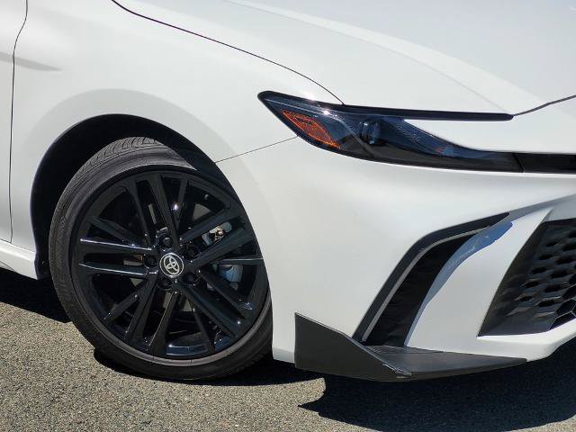 Used 2025 Toyota Camry SE w/ Multimedia Upgrade Package FWD image 9