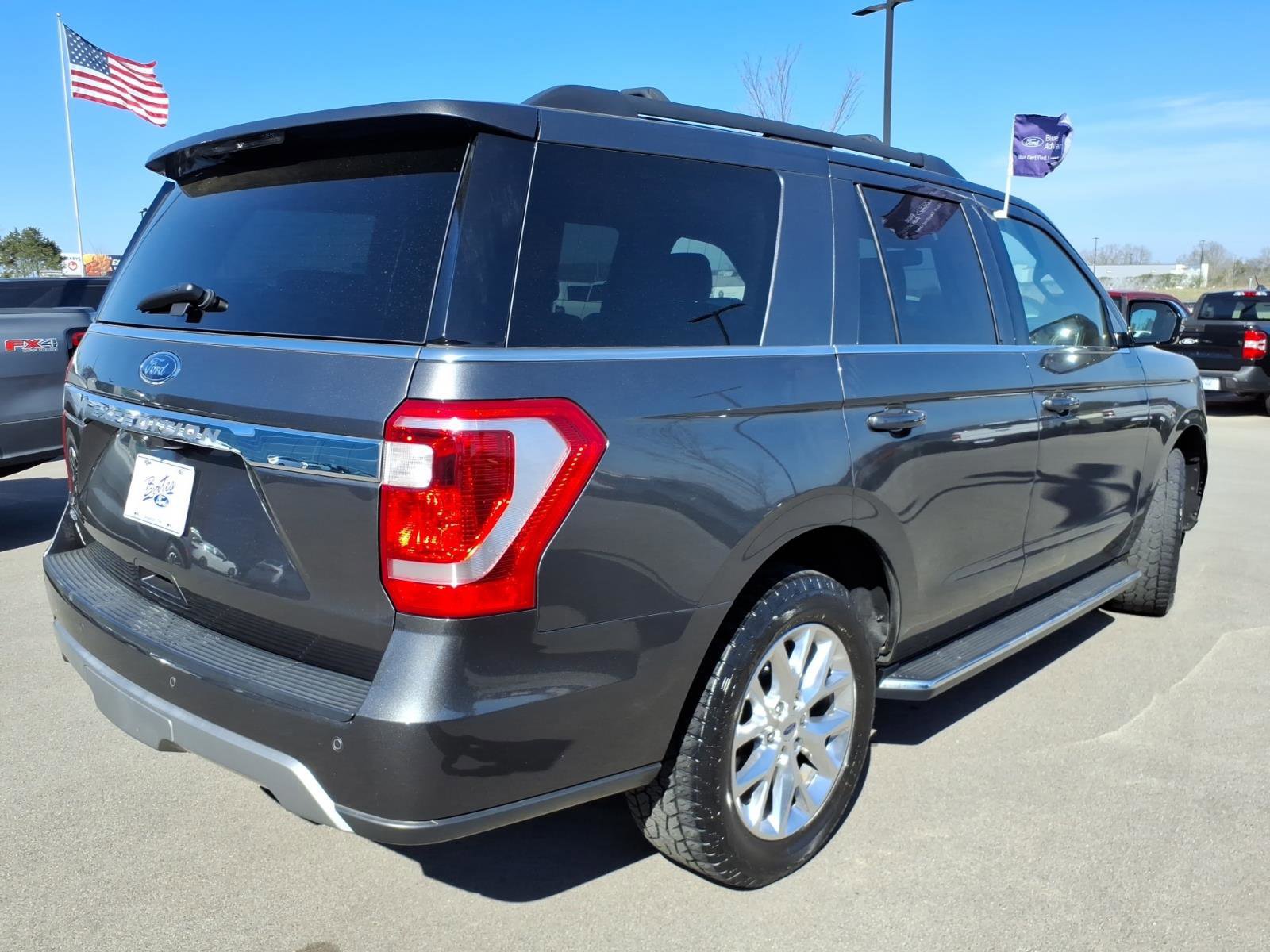 Certified 2021 Ford Expedition XLT image 5