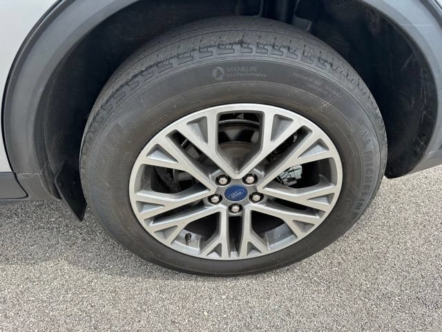 Certified 2022 Ford Escape SEL AWD/4WD image 7