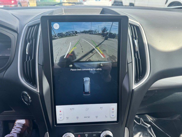 Certified 2024 Ford Edge SEL w/ Convenience Package image 18