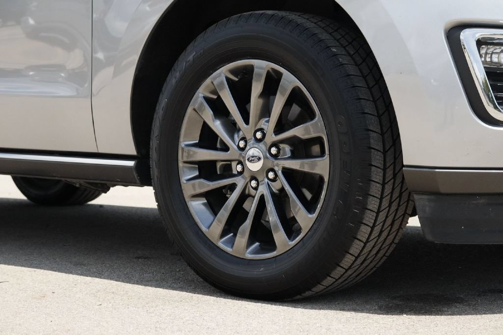 Certified 2021 Ford Expedition Limited RWD image 29
