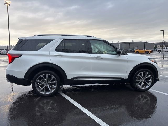 Certified 2025 Ford Explorer Platinum w/ Ultimate Package image 5