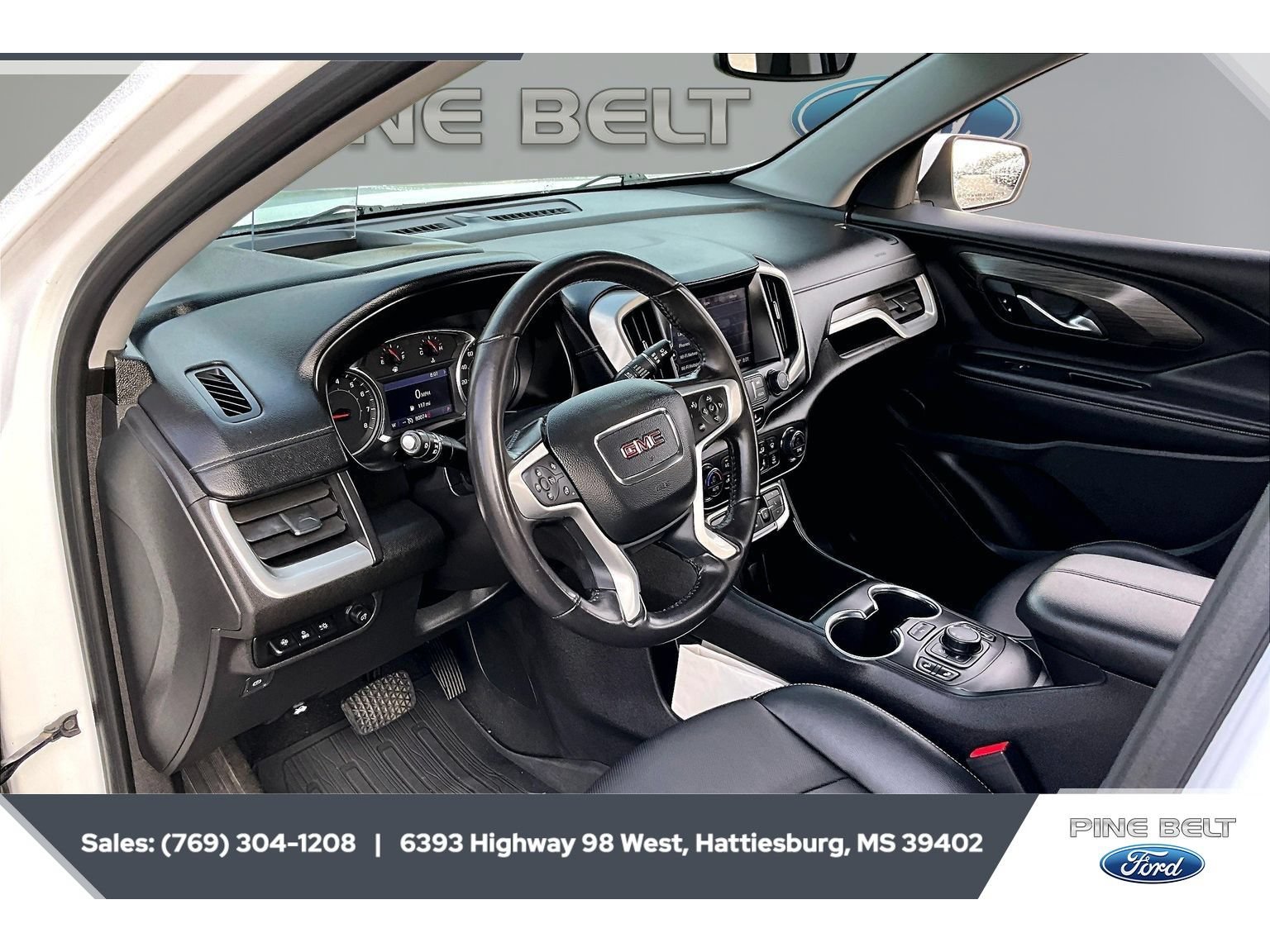 Used 2022 GMC Terrain SLT w/ Tech Package FWD image 12