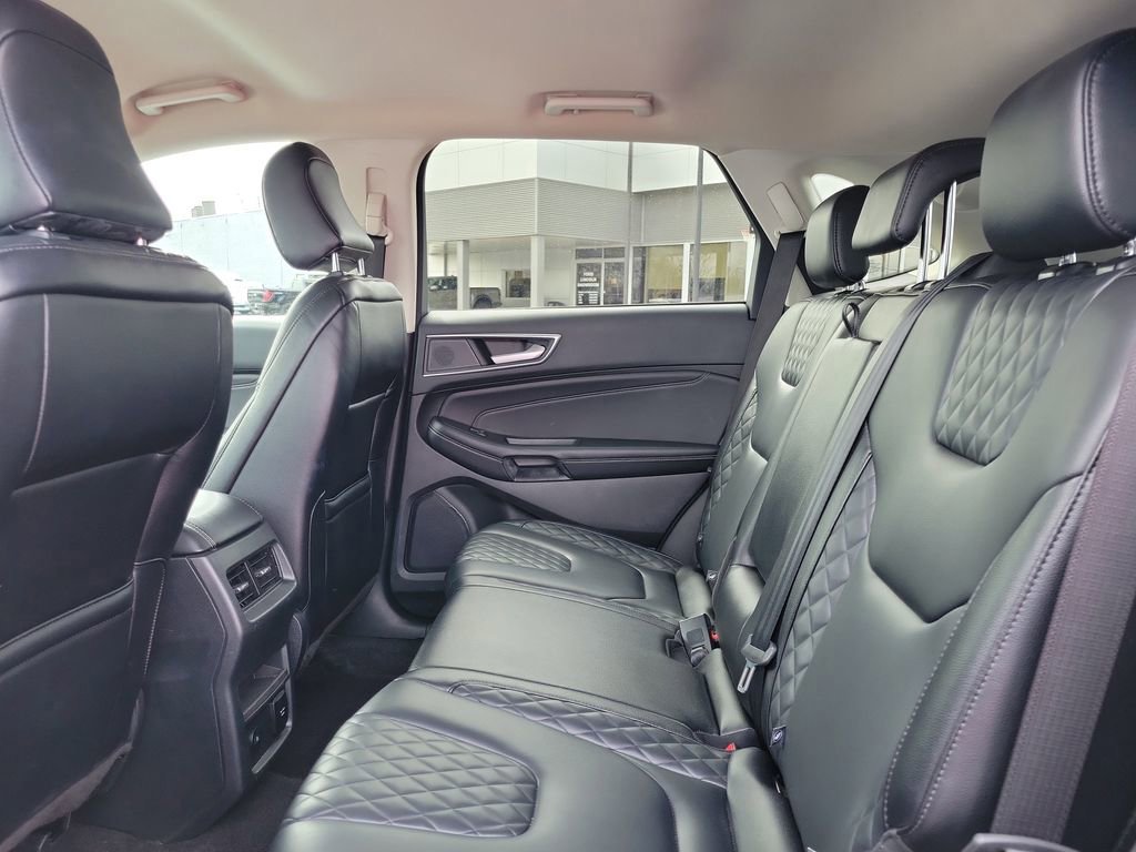 Certified 2024 Ford Edge Titanium image 13