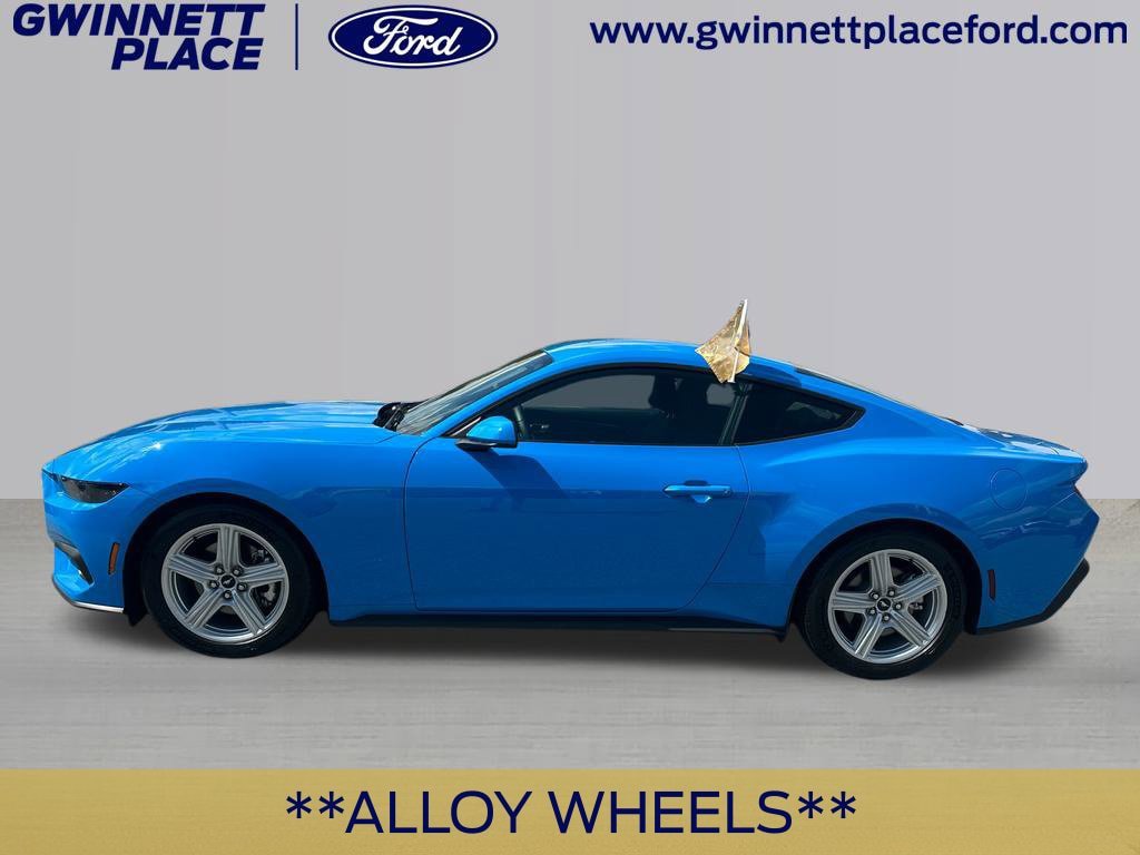Certified 2026 Ford Mustang Coupe RWD image 9