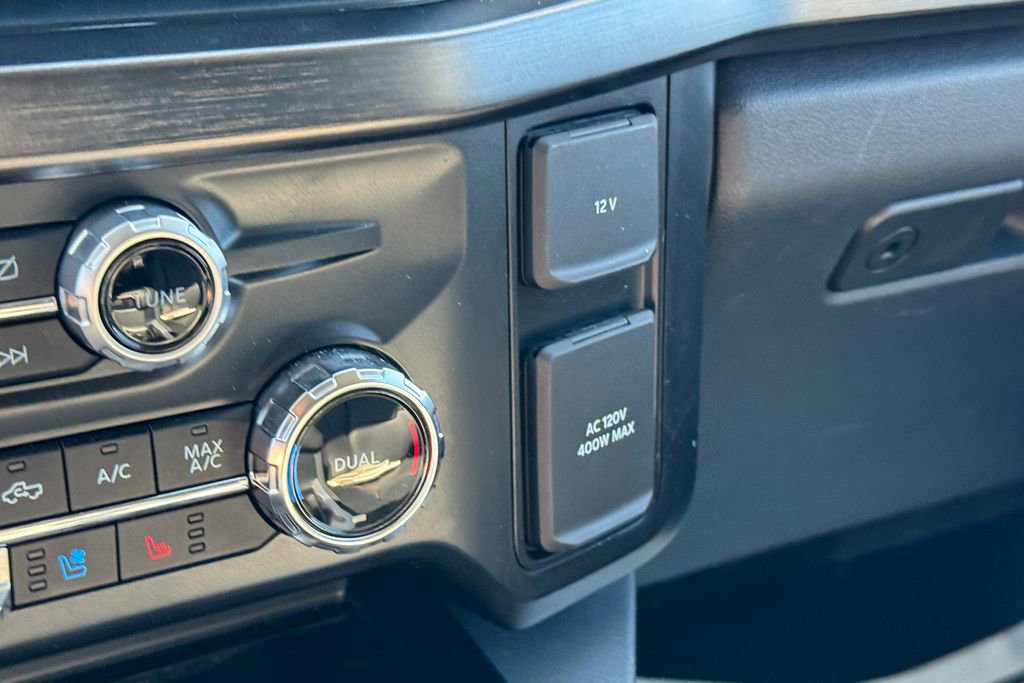 Certified 2024 Ford F250 Lariat w/ Black Appearance Package image 45