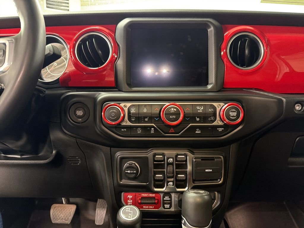 Used 2023 Jeep Wrangler Unlimited Rubicon w/ Cold Weather Group image 22