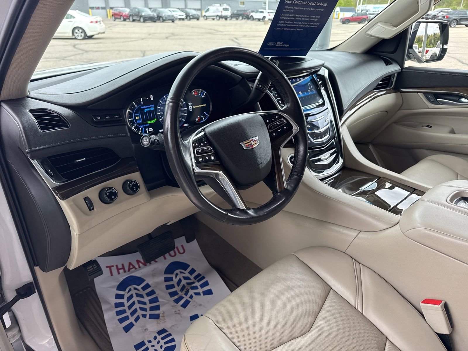 Used 2019 Cadillac Escalade Luxury AWD/4WD image 26