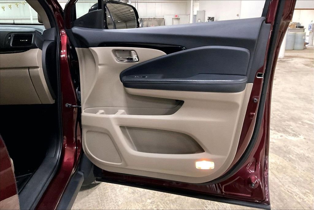 Used 2018 Honda Ridgeline RTL-E image 23