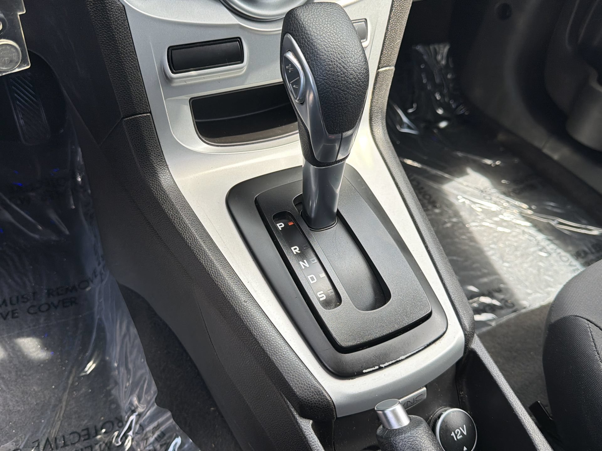 Certified 2018 Ford Fiesta SE FWD image 6