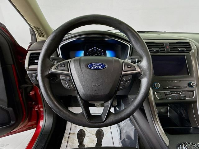 Certified 2020 Ford Fusion SE image 11
