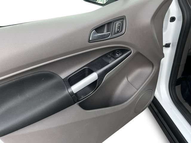 Certified 2022 Ford Transit Connect XLT FWD image 11