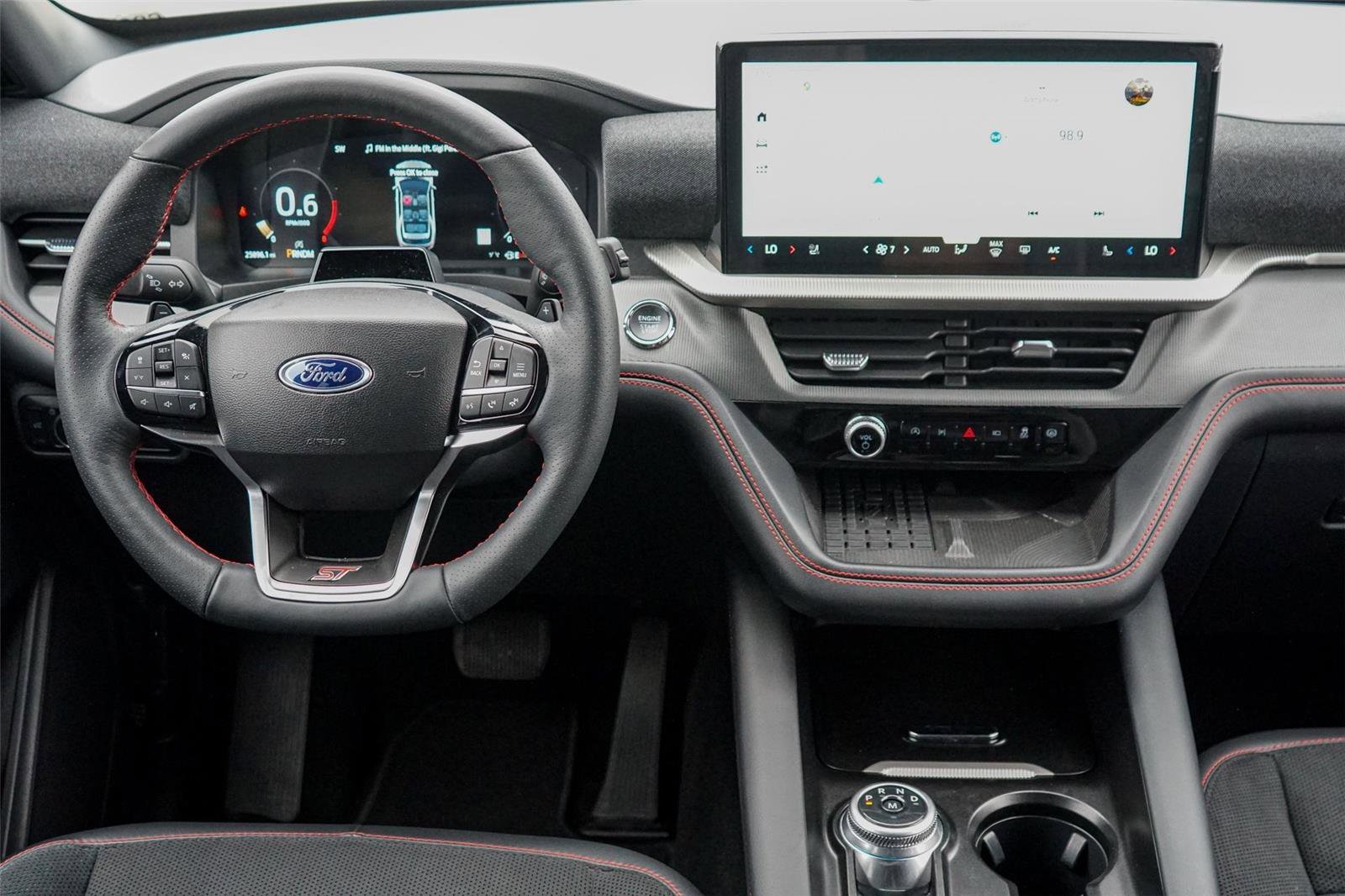 Certified 2025 Ford Explorer ST RWD image 25
