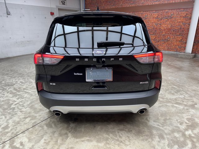 Certified 2022 Ford Escape SE w/ Convenience Package image 4