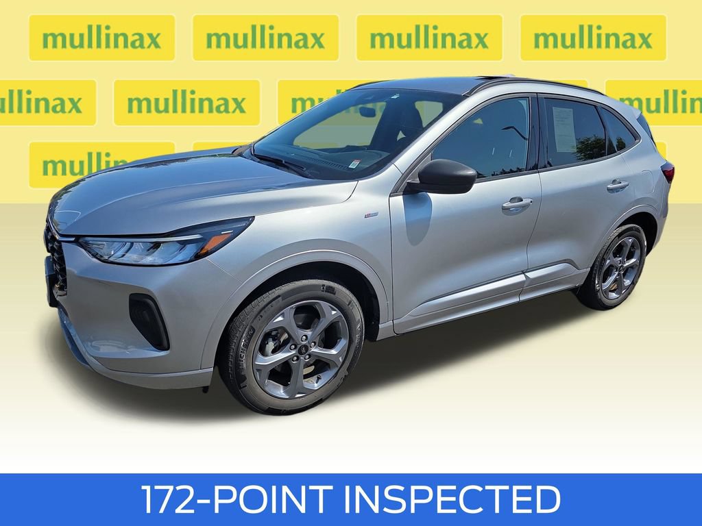 Certified 2023 Ford Escape ST-Line w/ Tech Pack #1 AWD/4WD image 15