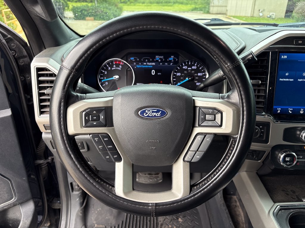 Certified 2022 Ford F450 Lariat w/ Lariat Ultimate Package AWD/4WD image 16
