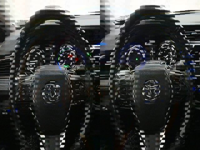 Used 2019 Toyota Camry SE image 11