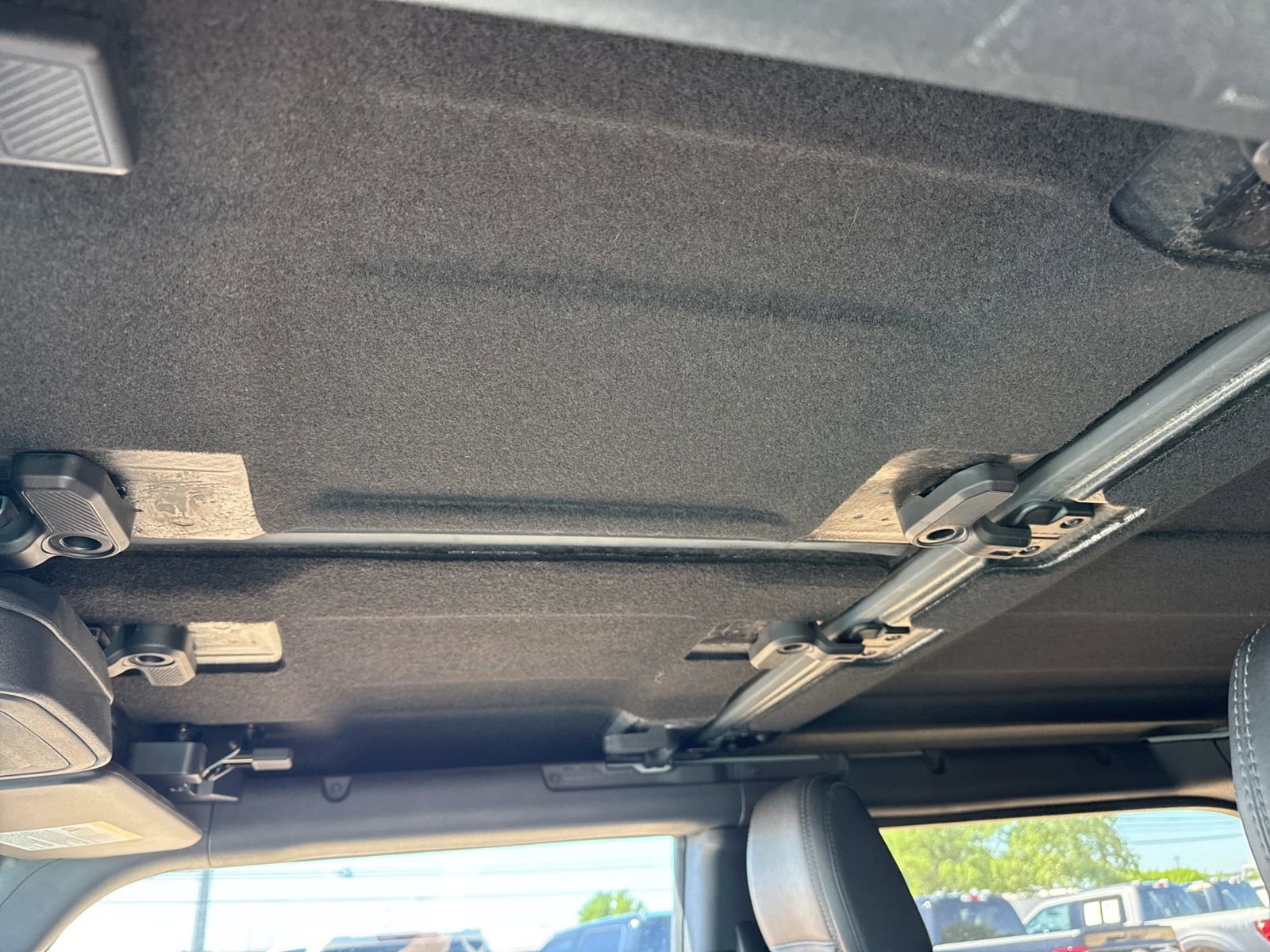 Certified 2024 Ford Bronco Black Diamond image 12