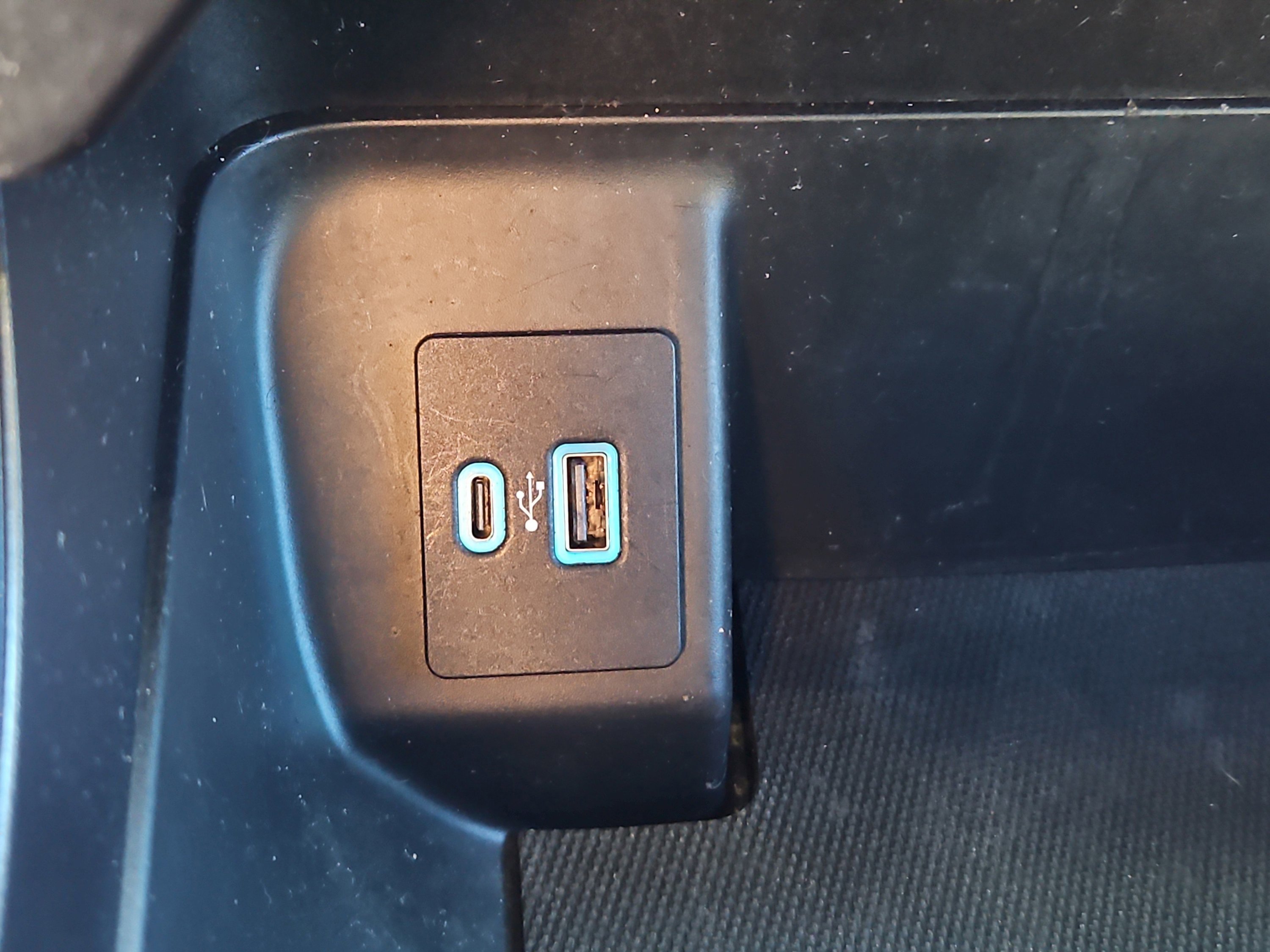 Certified 2023 Ford F150 XLT w/ Equipment Group 302A High image 16