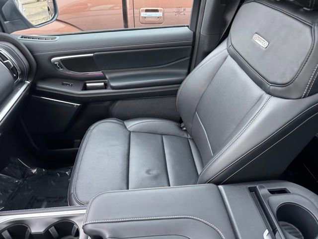 Certified 2025 Ford Expedition Max Platinum w/ Stealth Performance Package image 31