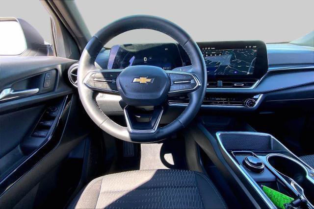 Used 2026 Chevrolet Equinox LT AWD/4WD image 6
