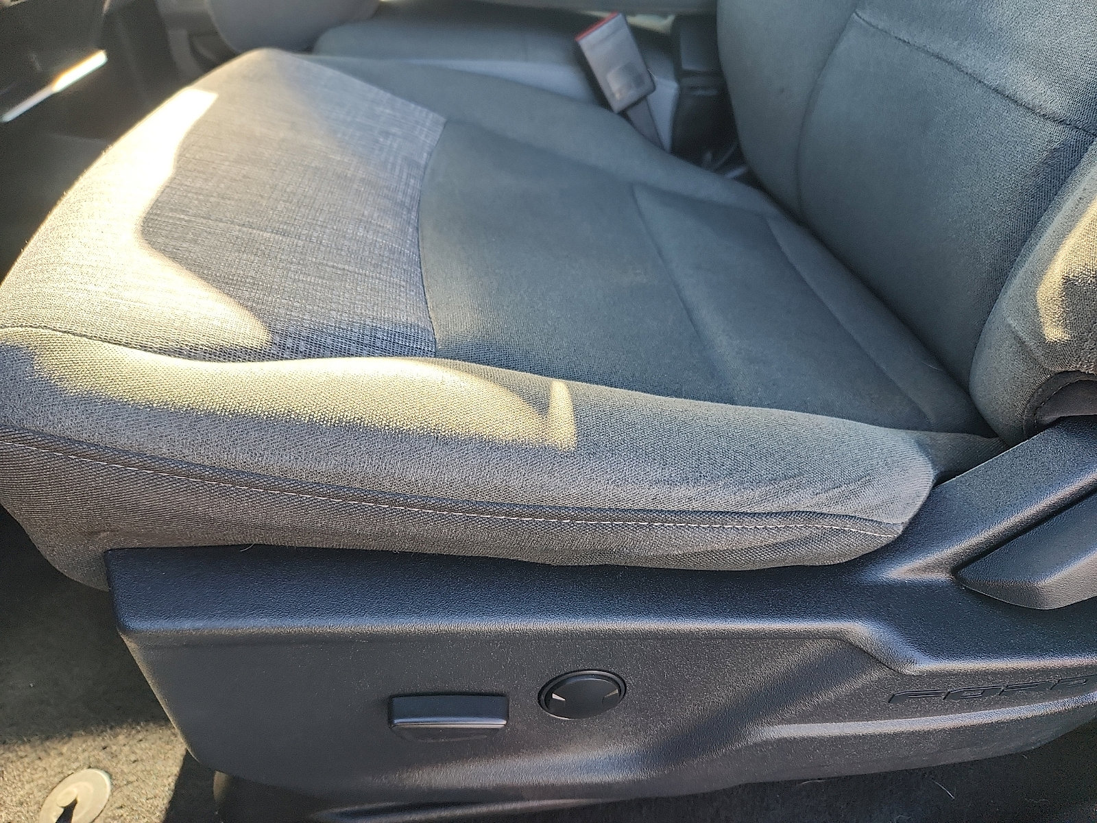 Certified 2023 Ford F150 XLT w/ Equipment Group 301A Mid image 23