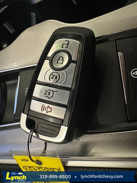 Certified 2024 Ford Edge SEL w/ Convenience Package AWD/4WD image 16