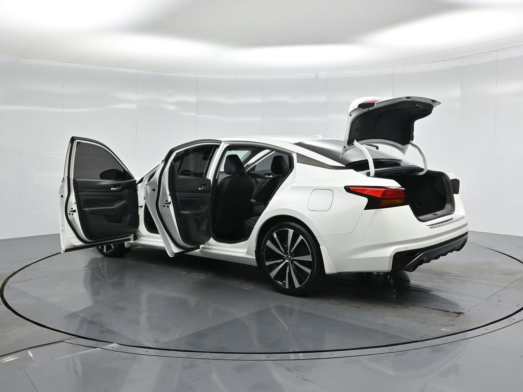 Used 2022 Nissan Altima 2.0 SR image 32