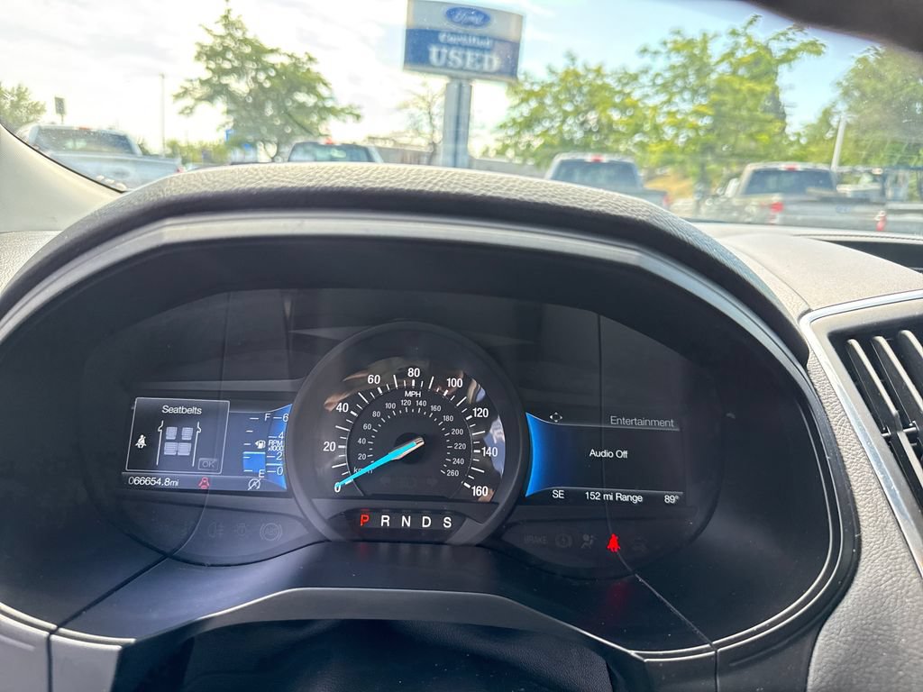 Certified 2023 Ford Edge Titanium AWD/4WD image 17