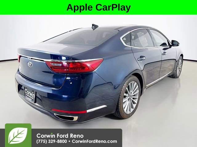 Used 2017 Kia Cadenza Premium w/ Luxury Package image 5