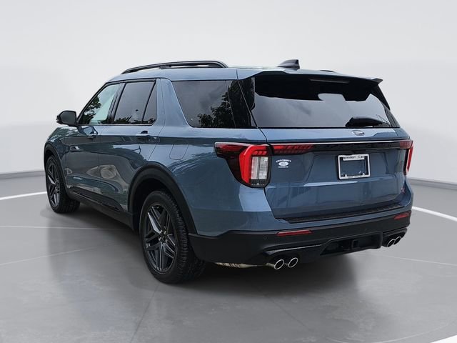 Certified 2025 Ford Explorer ST AWD/4WD image 5