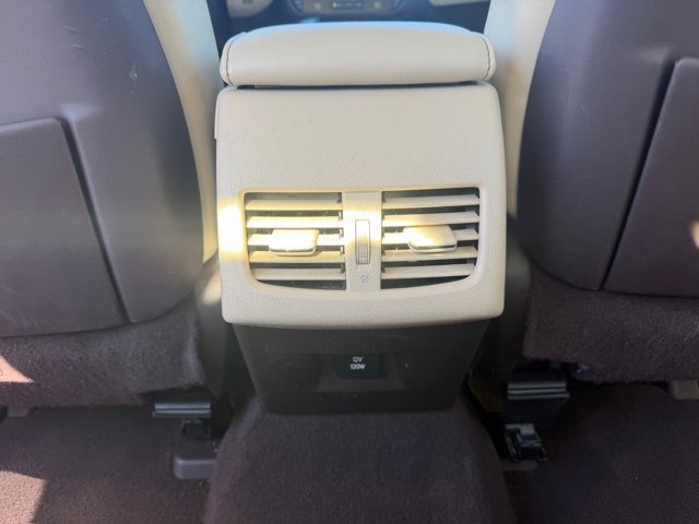 Used 2017 Lexus ES 300h w/ Luxury Package image 20