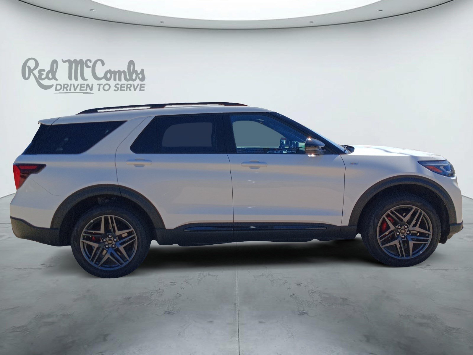 Certified 2025 Ford Explorer ST-Line w/ ST-Line Street Pack AWD/4WD image 4