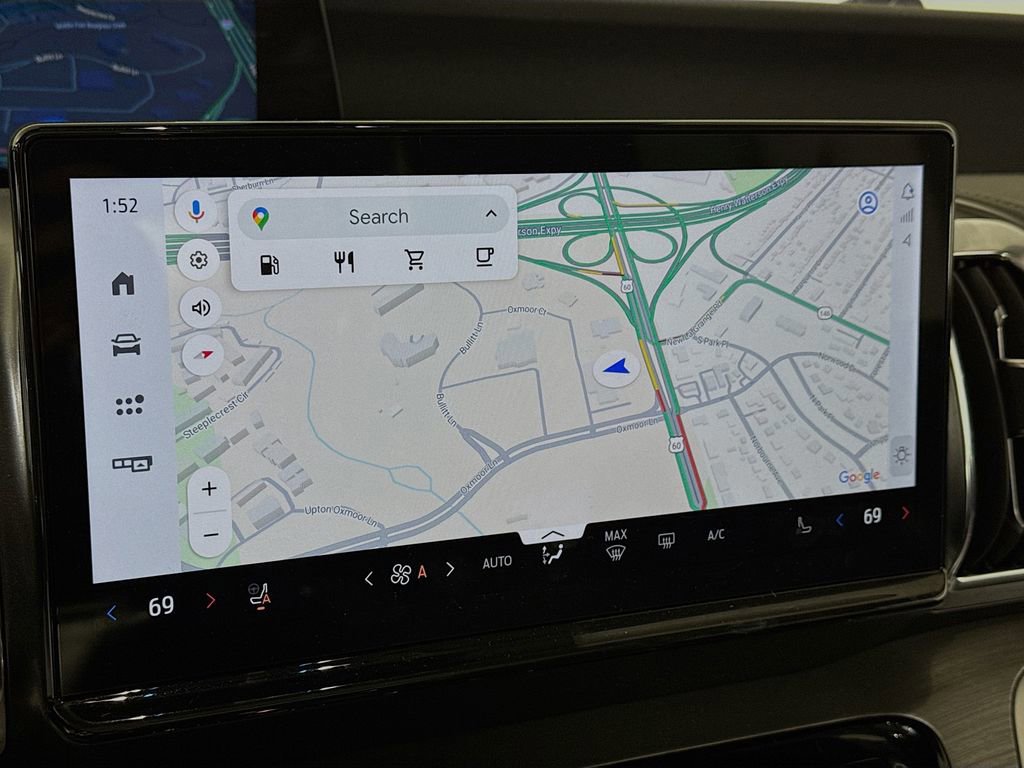 Certified 2025 Ford Expedition Platinum image 11