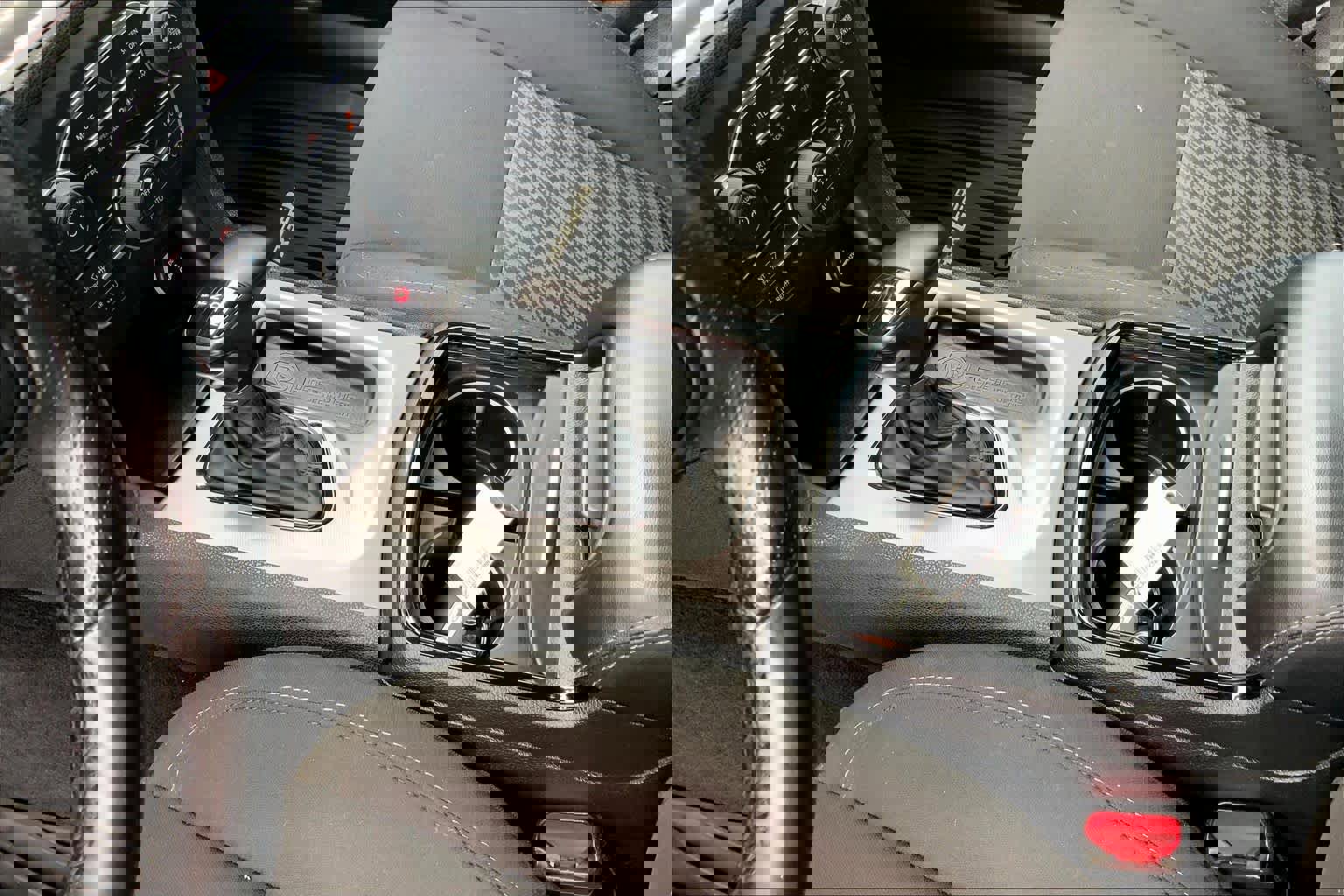 Used 2022 Dodge Charger R/T w/ Blacktop Package image 17