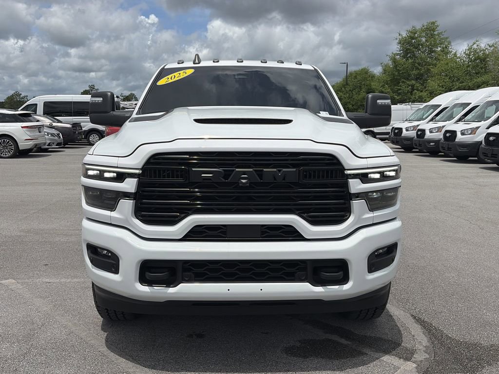 Used 2025 RAM 2500 Laramie AWD/4WD image 10