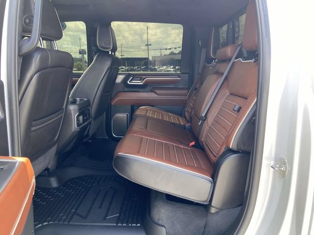 Used 2024 GMC Sierra 2500 Denali Ultimate AWD/4WD image 10