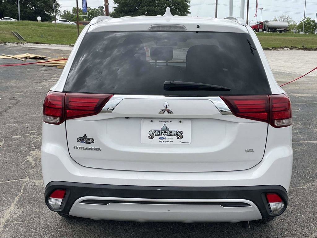 Used 2020 Mitsubishi Outlander SEL image 4