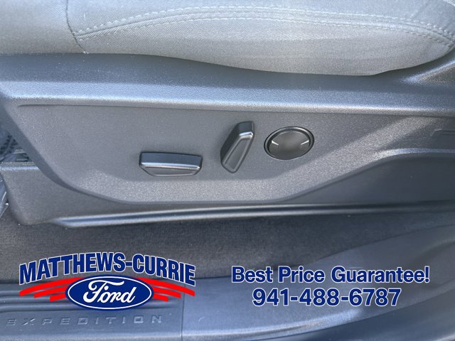 Certified 2025 Ford Expedition Active RWD image 10