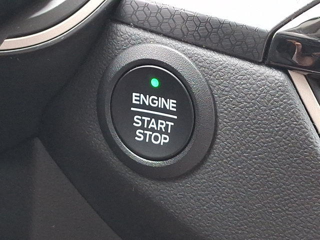 Certified 2022 Ford Escape SEL w/ SEL Stealth AWD Package image 25