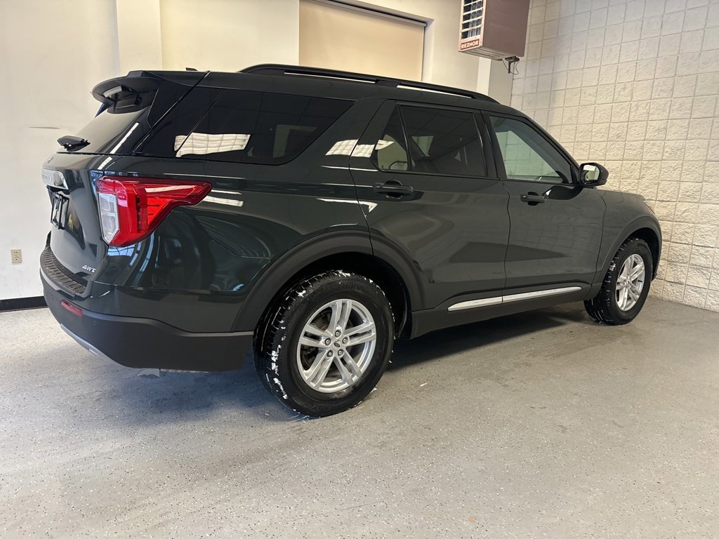 Certified 2023 Ford Explorer XLT w/ Equipment Group 202A image 8