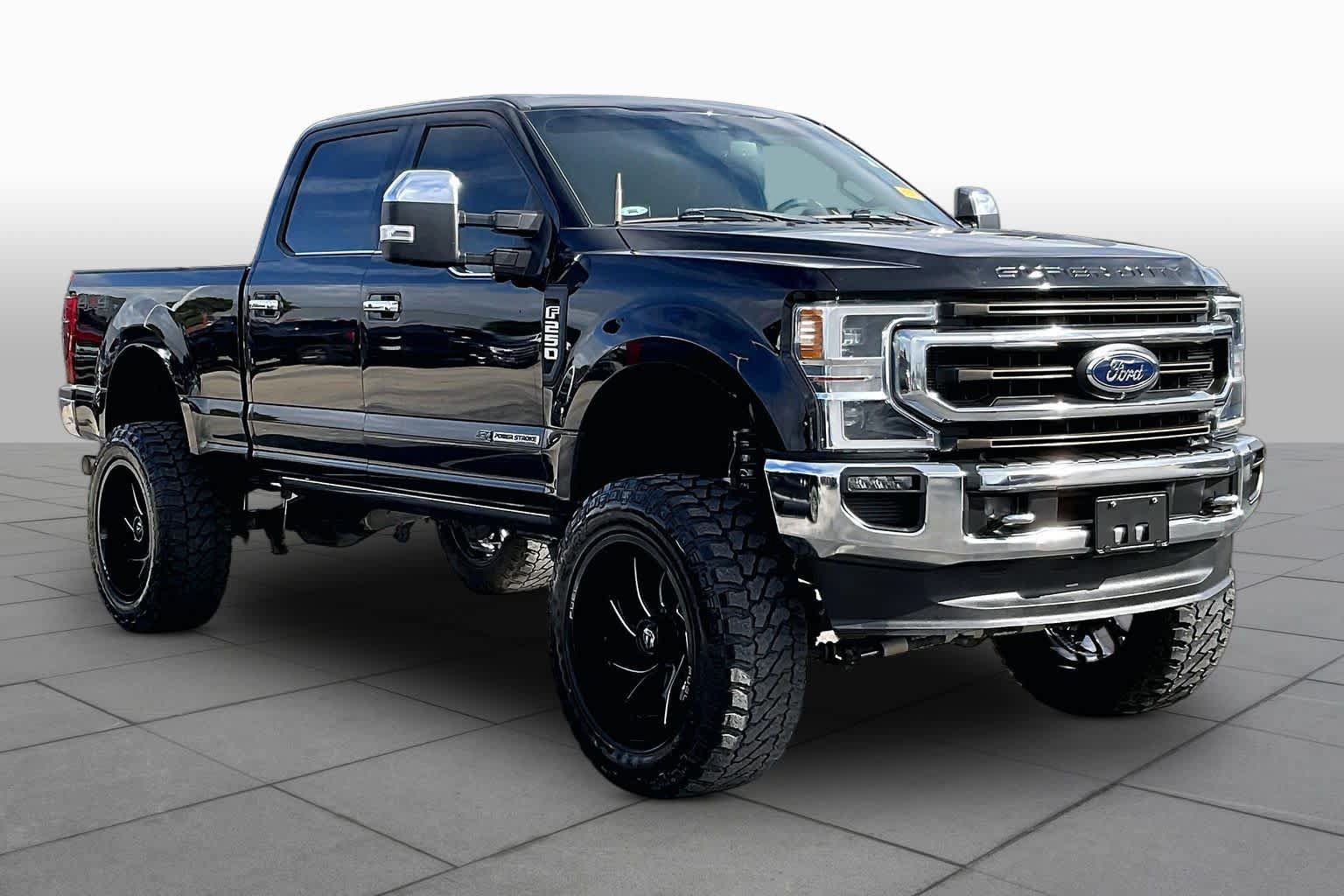 Certified 2020 Ford F250 King Ranch w/ King Ranch Ultimate Package AWD/4WD image 3