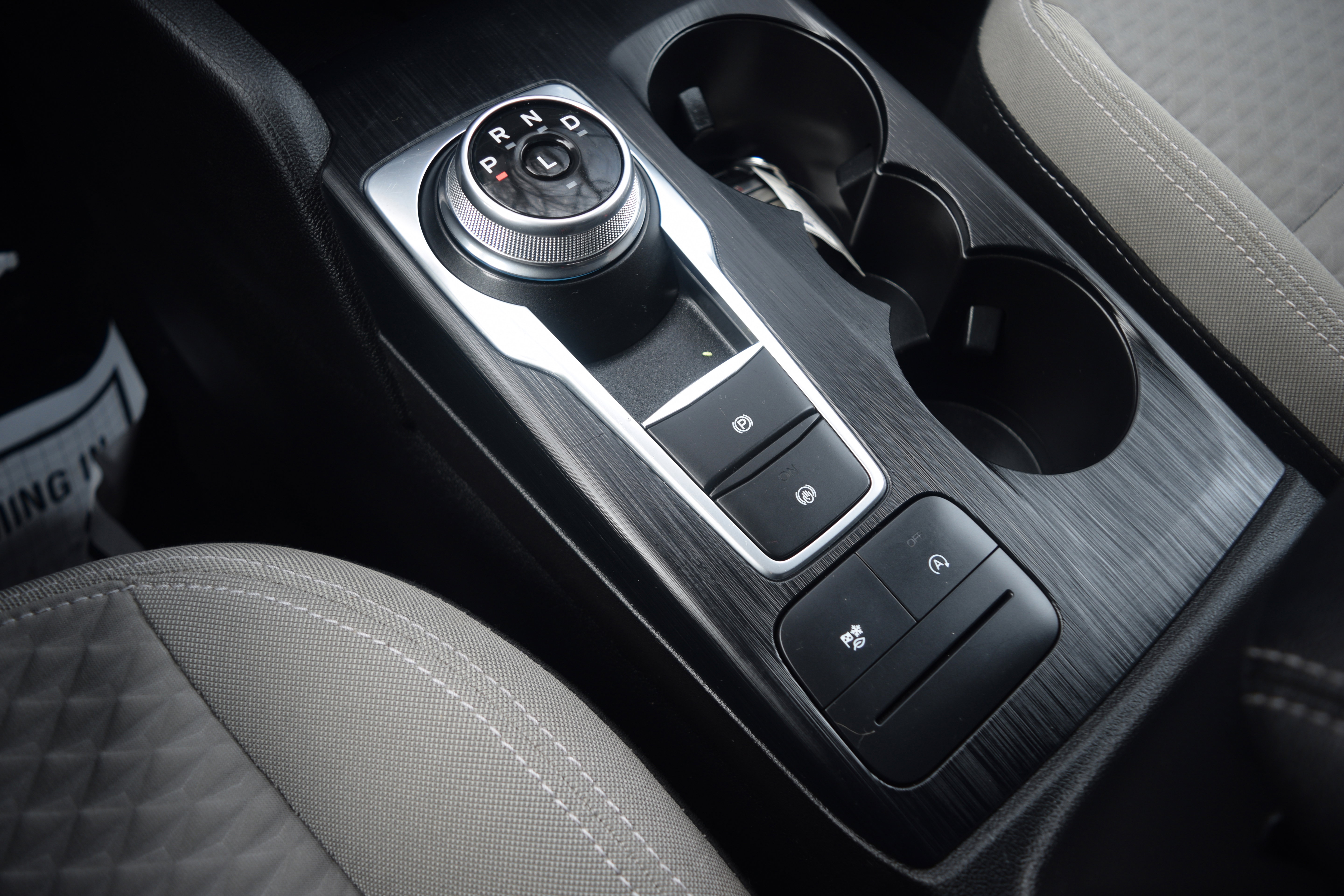 Certified 2022 Ford Escape SE w/ Convenience Package image 12